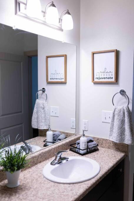 Amplify Spaces 1 And 2 Bedroom Apartments, Downtown Birmingham, Uab Extérieur photo